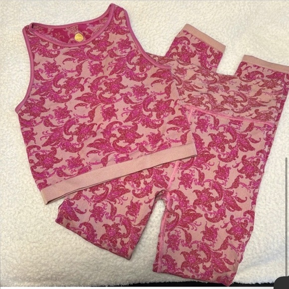 Anthropologie Pants - Anthropology Daily practice garden legging tank set S